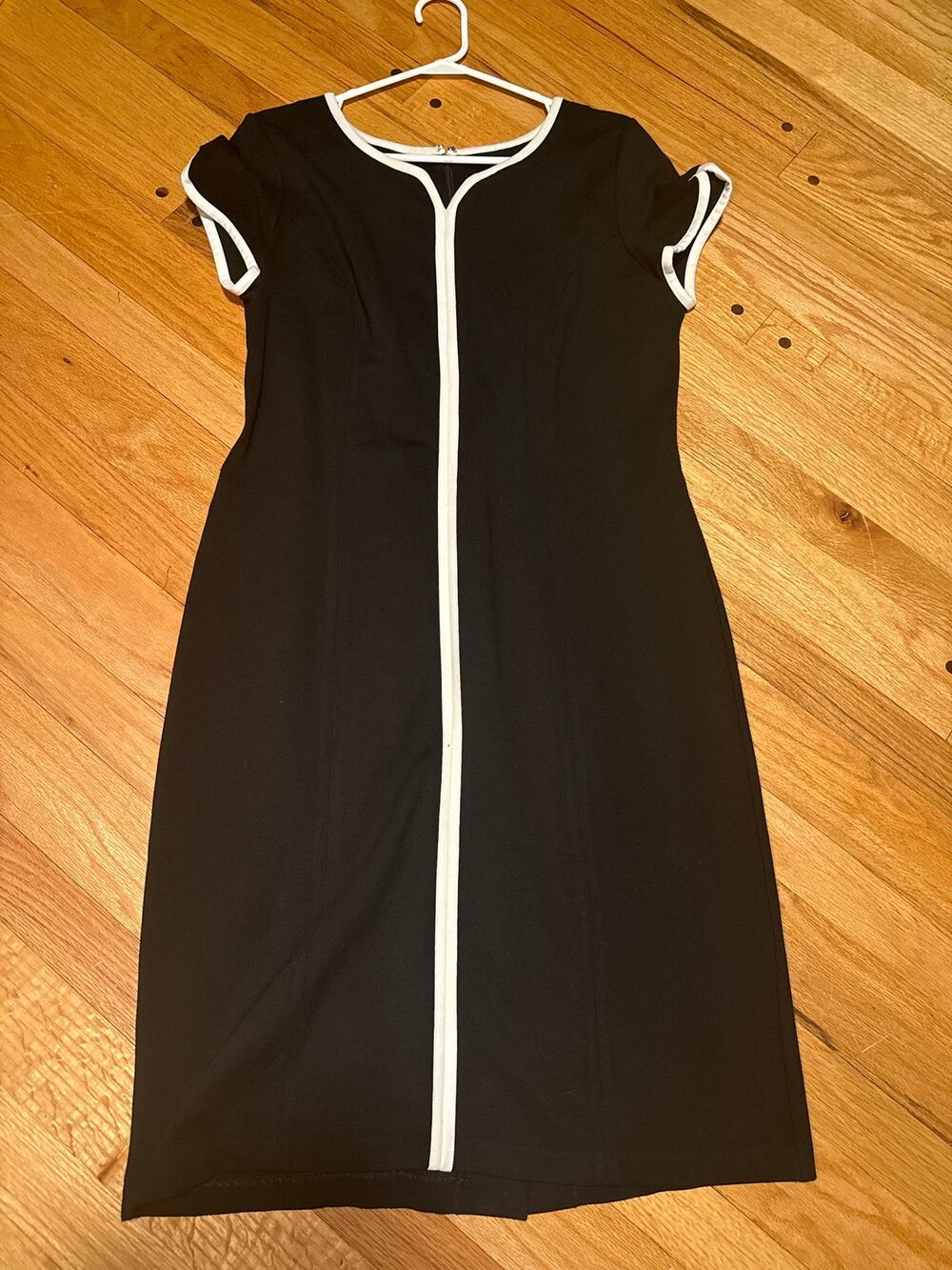 NEW Talbots Black White Contrast Trim Sheath Dress Career Midi 12 NWOT